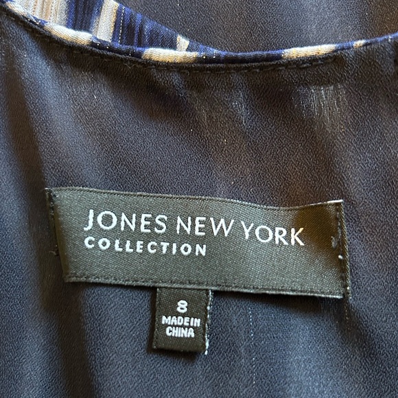 Jones New York Fully Lined Sleeveless Blouse size 8 - Picture 4 of 9